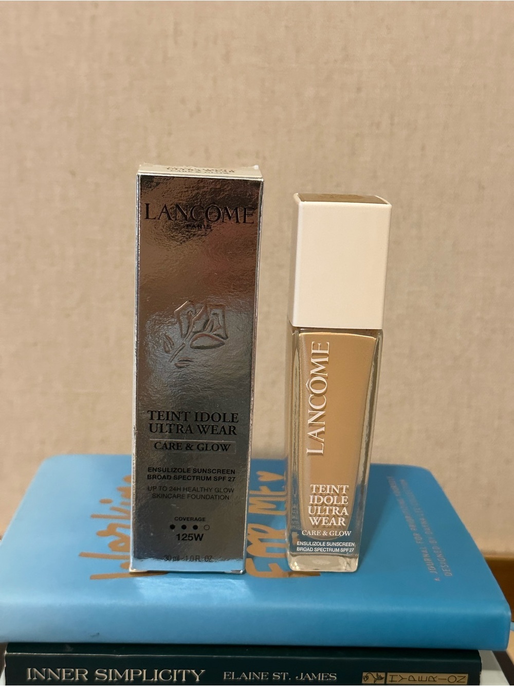 Lancome Teint Idole Ultra Wear Care & Glow Foundation - 125W